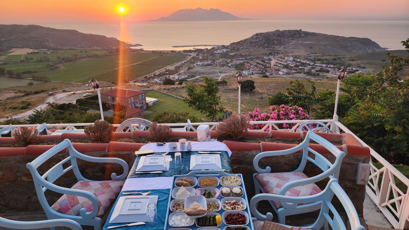 BAYRAMA ÖZEL GÖKÇEADA TURU