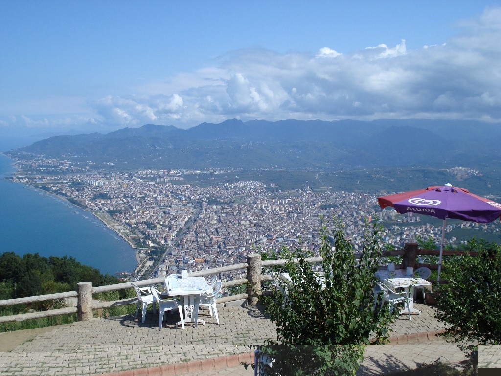 KARADENİZ YAYLALAR VE BATUM TURU