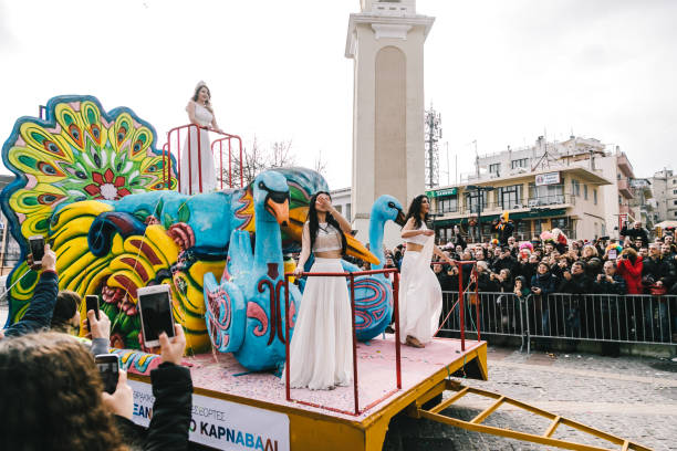  İSKEÇE KARNAVALI TURU