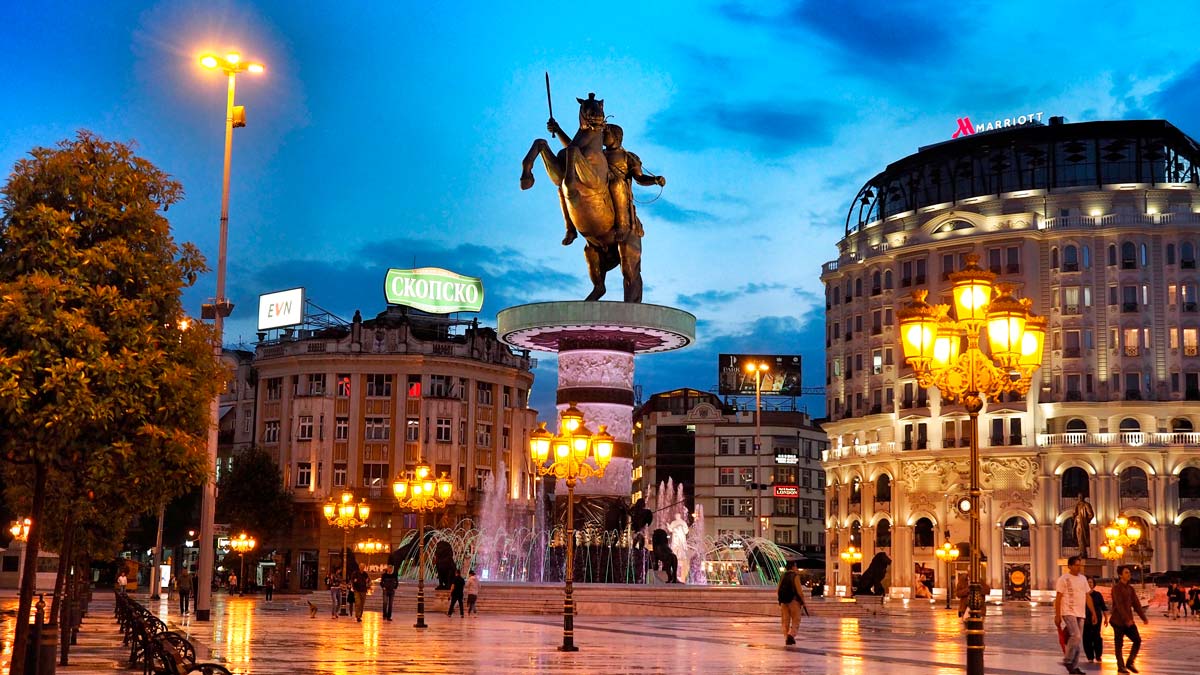 Kosova Lı Kısa Balkan Turu 4 Günde 4 Ülke26